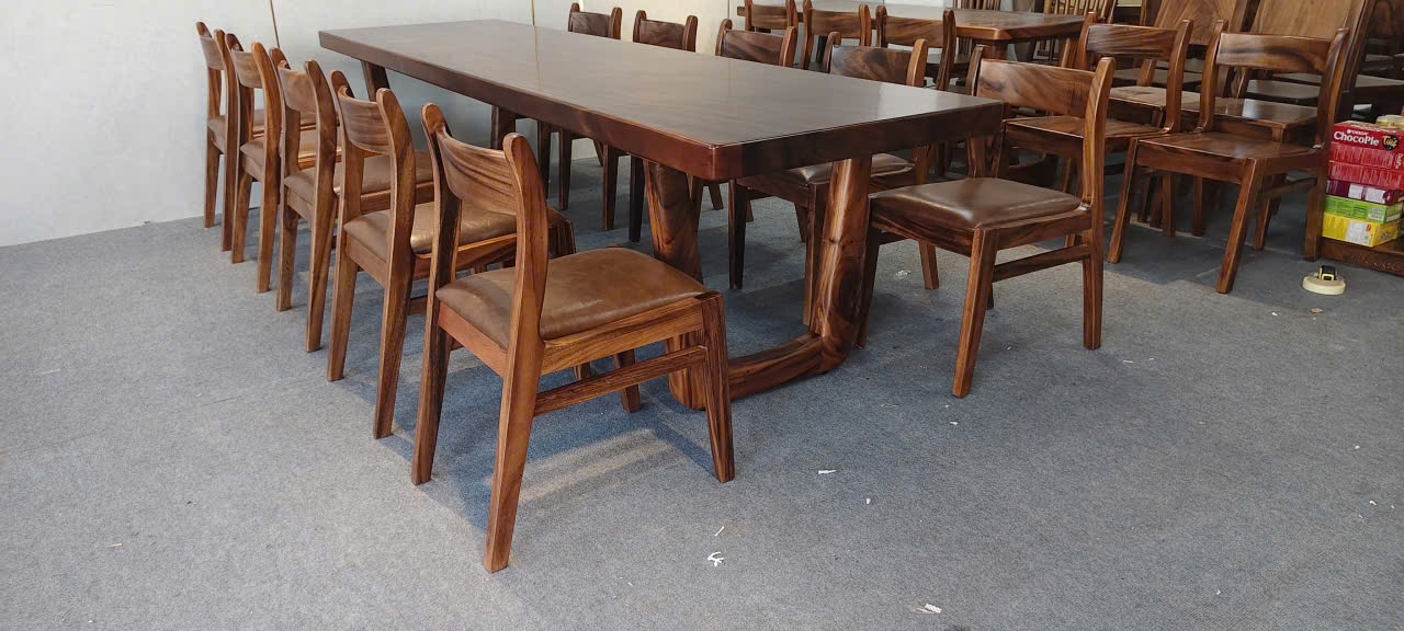 Ghế Bella bọc nệm êm ái