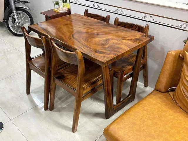 Ghế Bella bọc da cao cấp, sang trọng