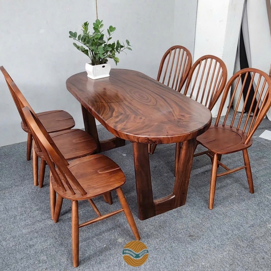 Bàn Oval gỗ me tây 4 ghế