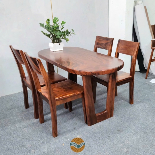 Bàn Oval gỗ me tây 4 ghế