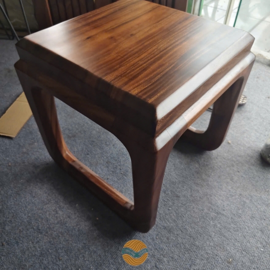 Ghế đôn lớn gỗ me tây