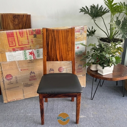 Ghế ba tiêu gỗ me tây